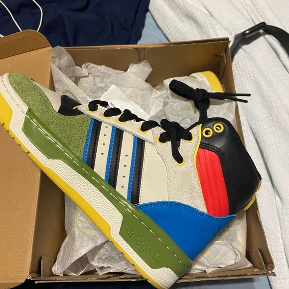 Hebrew Brantley x bbc adidas - Picture 2 of 3